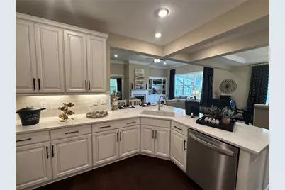 1601 Bonica Crossing #1601, Cumming, GA 30040 - Photo 4