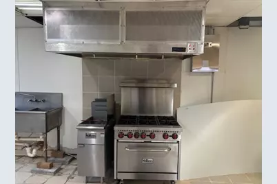 258 Spring Street, Sparta, GA 31087 - Photo 8