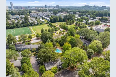 2761 Farmstead Road SE, Smyrna, GA 30080 - Photo 32