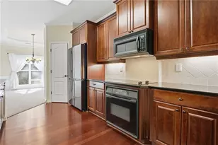 310 Lauren Ln, Woodstock, GA 30188 - Photo 18