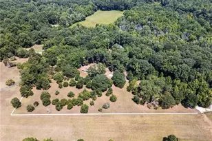 240 Deerfield Rd, Bogart, GA 30622 - Photo 2