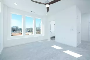 1050 Stacks Ave SE, Atlanta, GA 30315 - Photo 8