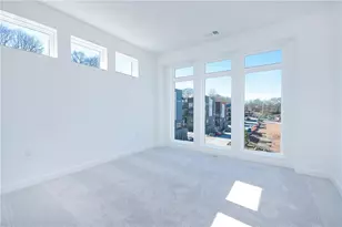 1050 Stacks Ave SE, Atlanta, GA 30315 - Photo 16