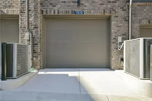 1050 Stacks Ave SE, Atlanta, GA 30315 - Photo 22