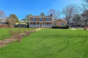3944 Thornhill Dr SW, Lilburn, GA 30047 - Photo 2