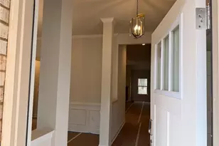 150 Magnolia Villas Dr, Cornelia, GA 30531 - Photo 6