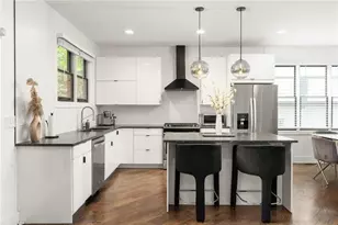 1560 New St NE, Atlanta, GA 30307 - Photo 2