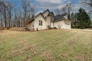 197 Saddlebrook Dr SE, Calhoun, GA 30701 - Photo 2