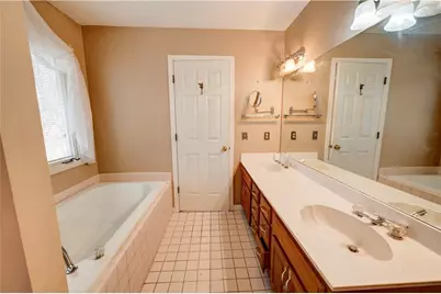 197 Saddlebrook Drive SE, Calhoun, GA 30701 - Photo 34