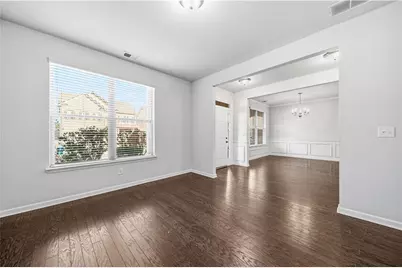 425 Lance View Lane, Lawrenceville, GA 30045 - Photo 4