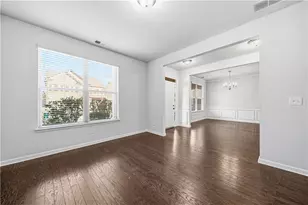 425 Lance View Ln, Lawrenceville, GA 30045 - Photo 4