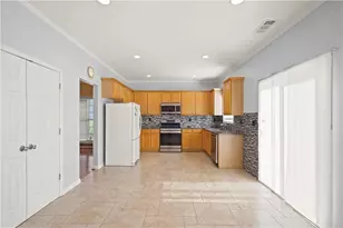 790 Clairidge Ln, Lawrenceville, GA 30046 - Photo 8