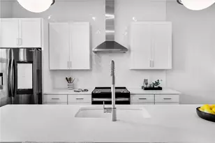 942 Spencer Ave, Atlanta, GA 30318 - Photo 10