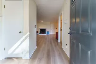 403 Mill Pond Rd, Roswell, GA 30076 - Photo 4