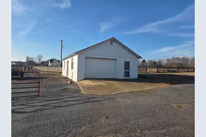 5465 Jot Em Down Road, Cumming, GA 30041 - Photo 10