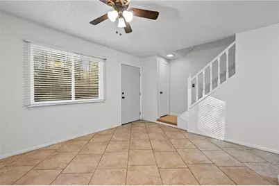 579 Northridge Crossing Drive, Atlanta, GA 30350 - Photo 4