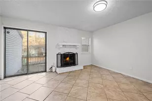 579 Northridge Crossing Dr, Atlanta, GA 30350 - Photo 10