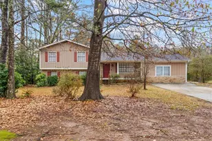 45 Carriage Cir, Stockbridge, GA 30281 - Photo 2
