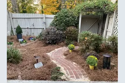 7750 Roswell Road #9G, Sandy Springs, GA 30350 - Photo 10