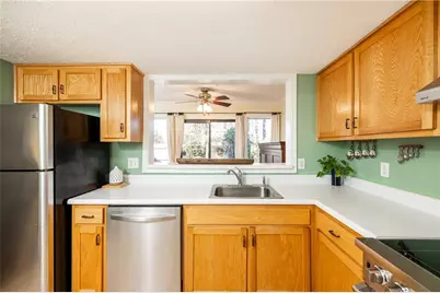 7750 Roswell Road #9G, Sandy Springs, GA 30350 - Photo 6