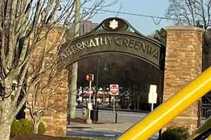 7750 Roswell Rd, Sandy Springs, GA 30350 - Photo 24