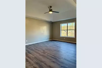 9448 Whaleys Lake Trace, Jonesboro, GA 30238 - Photo 12