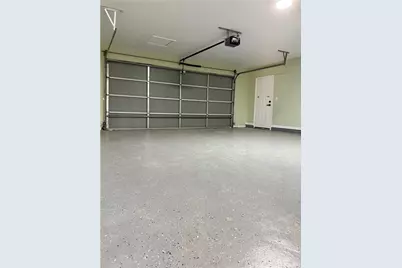 9448 Whaleys Lake Trace, Jonesboro, GA 30238 - Photo 8