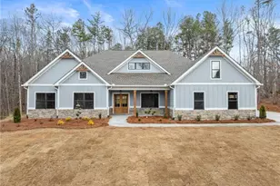 206 Shoals Way, Clarkesville, GA 30523 - Photo 2