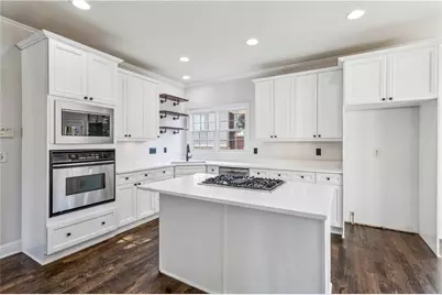 1078 Meadow Brook Drive, Woodstock, GA 30188 - Photo 10