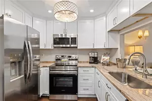 1800 Clairmont Lake, Decatur, GA 30033 - Photo 12