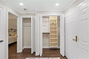 1800 Clairmont Lake, Decatur, GA 30033 - Photo 8