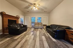 3351 Governors Ct, Duluth, GA 30096 - Photo 8