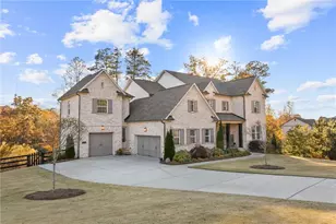 16180 Grand Litchfield Dr, Roswell, GA 30075 - Photo 4