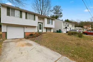 5312 Tracey Dr, Stone Mountain, GA 30088 - Photo 2