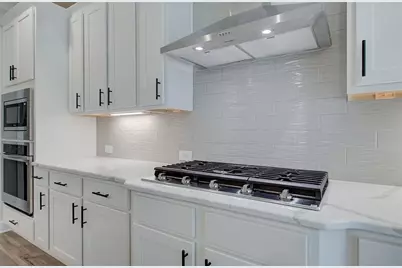 5528 Tullis Drive, Gainesville, GA 30507 - Photo 16