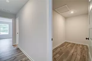 5528 Tullis Dr, Gainesville, GA 30507 - Photo 32