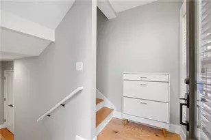 722 Cosmopolitan Dr NE, Atlanta, GA 30324 - Photo 6