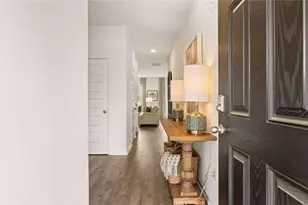 318 Friendship Oak Wy, Hampton, GA 30228 - Photo 2