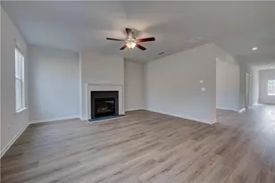 2405 Dixon Pl, Lawrenceville, GA 30045 - Photo 14