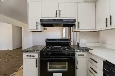 5619 Phillips Drive, Forest Park, GA 30297 - Photo 12