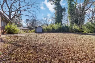 5619 Phillips Dr, Forest Park, GA 30297 - Photo 24