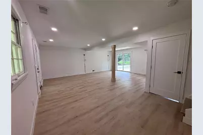 921 James Court NW, Marietta, GA 30060 - Photo 4