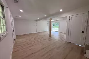 921 James Ct NW, Marietta, GA 30060 - Photo 4