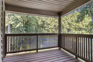 915 Garden Ct, Sandy Springs, GA 30328 - Photo 6