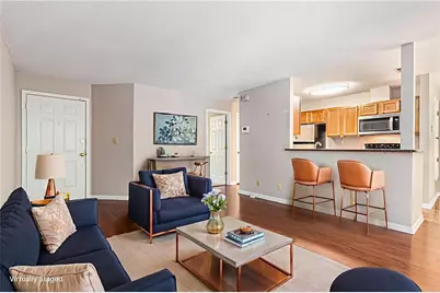 915 Garden Court #915, Sandy Springs, GA 30328 - Photo 2