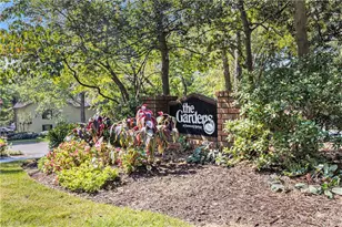 915 Garden Ct, Sandy Springs, GA 30328 - Photo 18