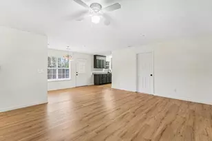 1252 Lakeview Dr NW, Conyers, GA 30012 - Photo 6