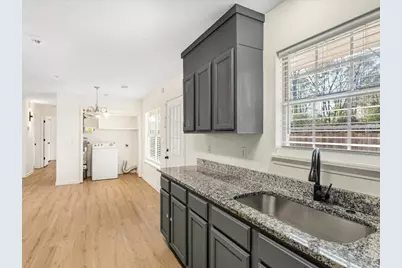 1252 Lakeview Drive NW, Conyers, GA 30012 - Photo 8