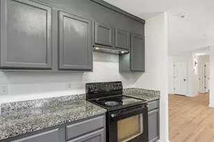 1252 Lakeview Dr NW, Conyers, GA 30012 - Photo 10