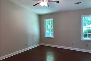 1560 Oklahoma Dr, Buford, GA 30519 - Photo 16